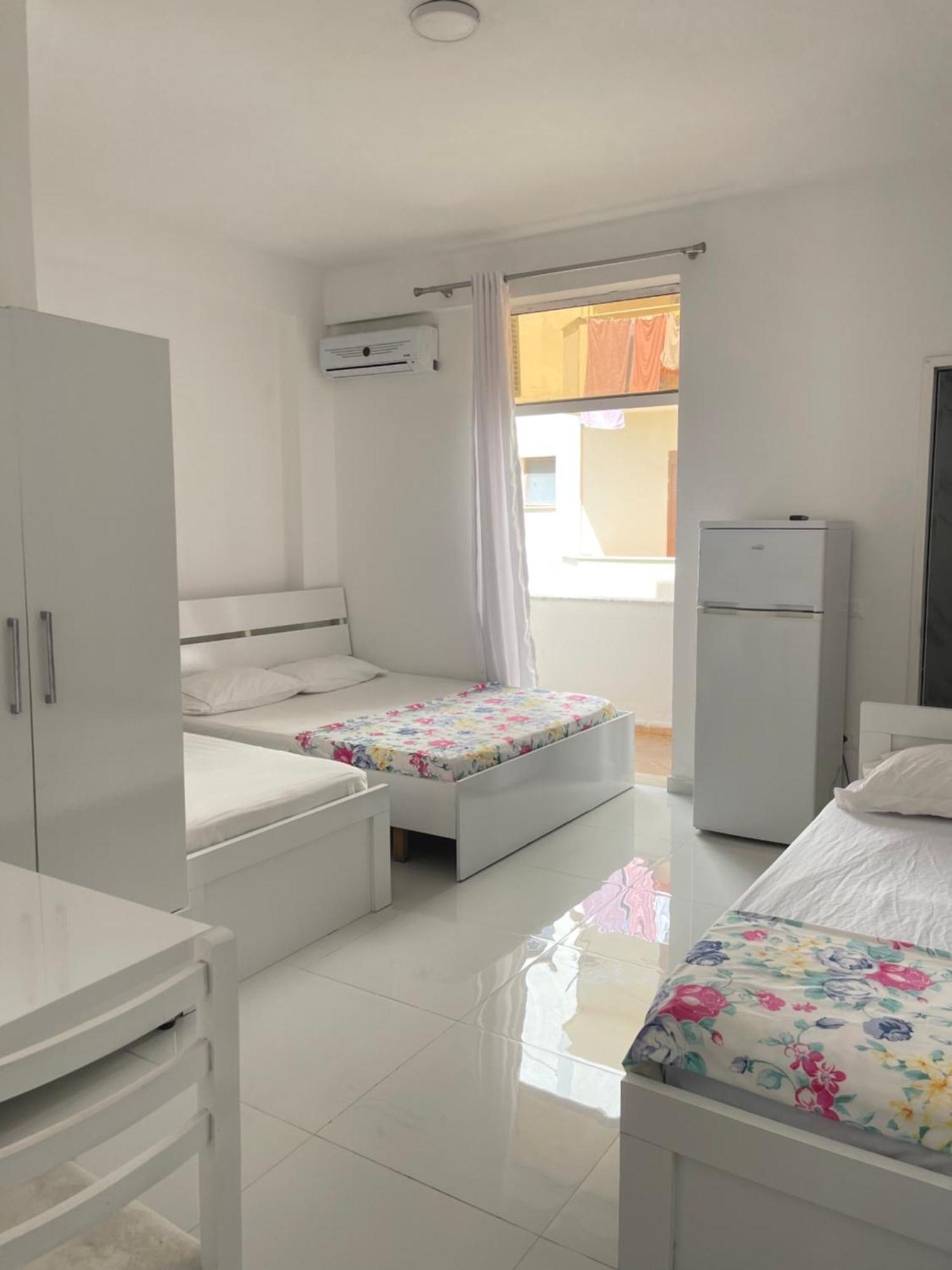 Rai Rooms Durrës 외부 사진