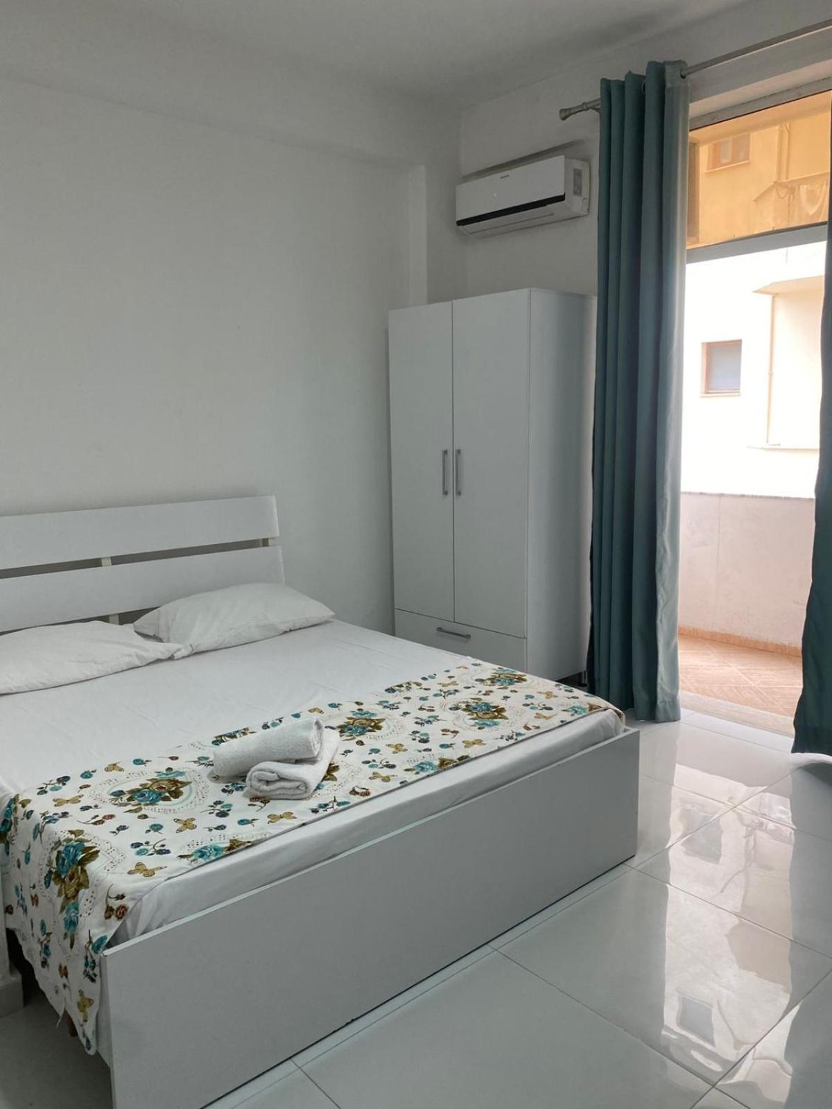 Rai Rooms Durrës 외부 사진